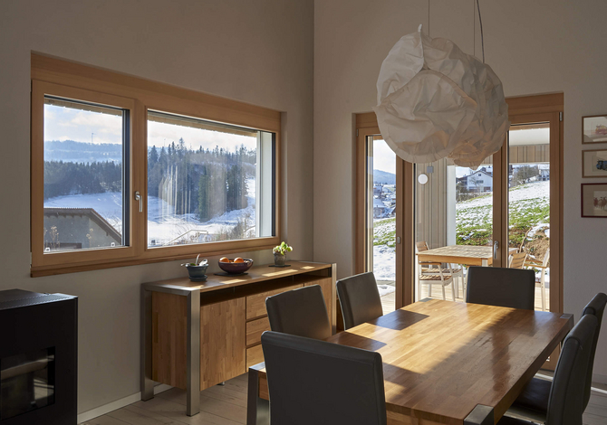 Maison autonome en énergie dans le Jura