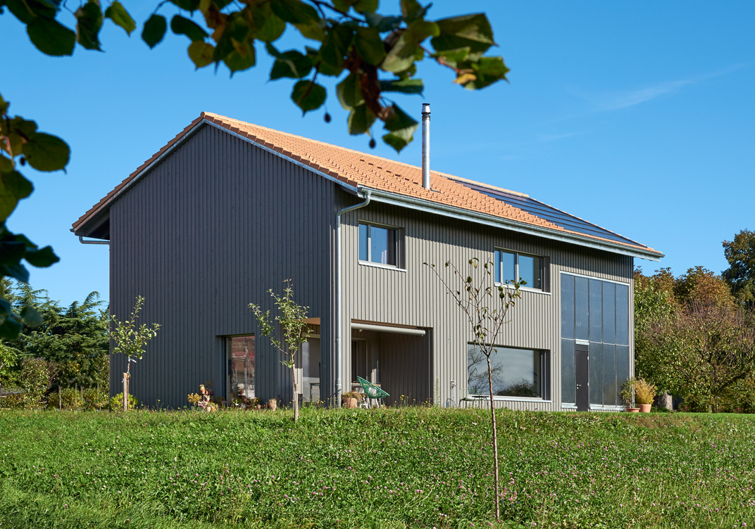 Maison à énergie positive: produire l'énergie grâce au soleil