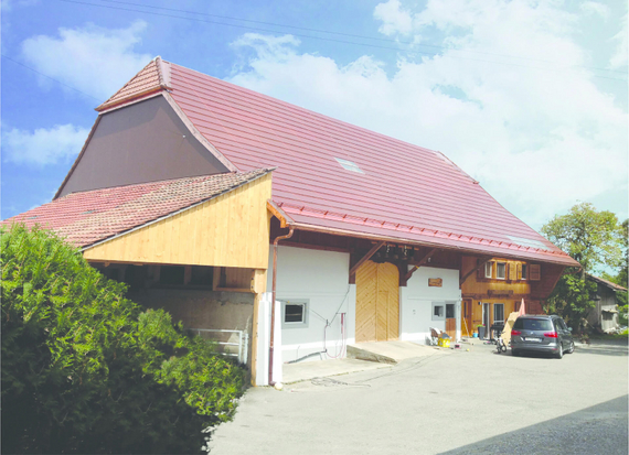 Bâtiments protégés équipés de panneaux solaires photovoltaïques